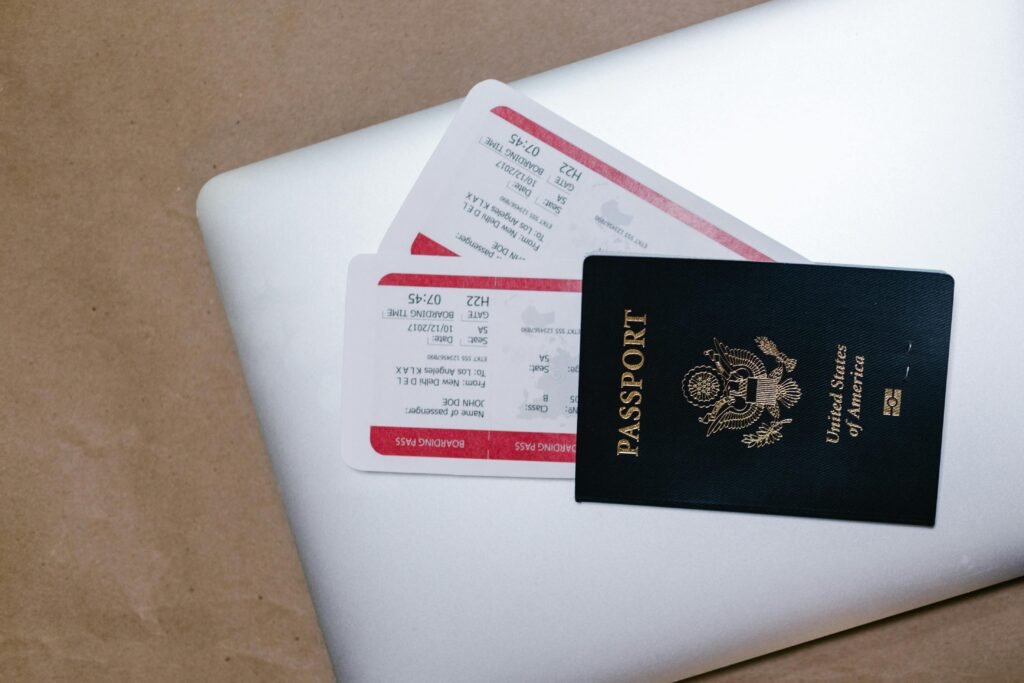 The best strategies for finding cheap airline tickets