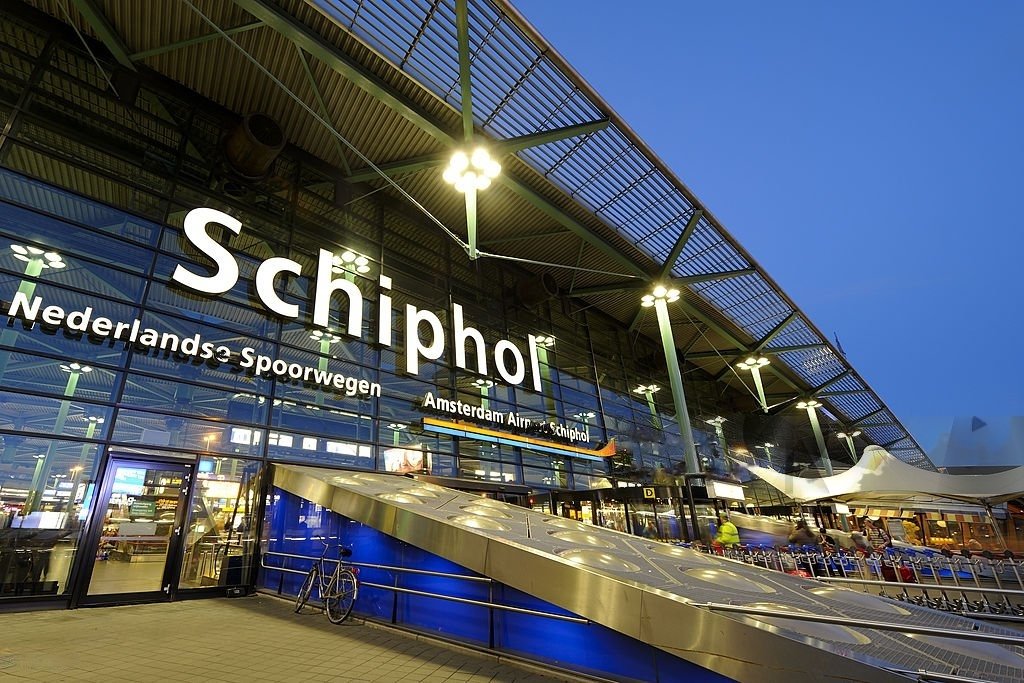 Ultimate Guide to ams amsterdam-schiphol airport