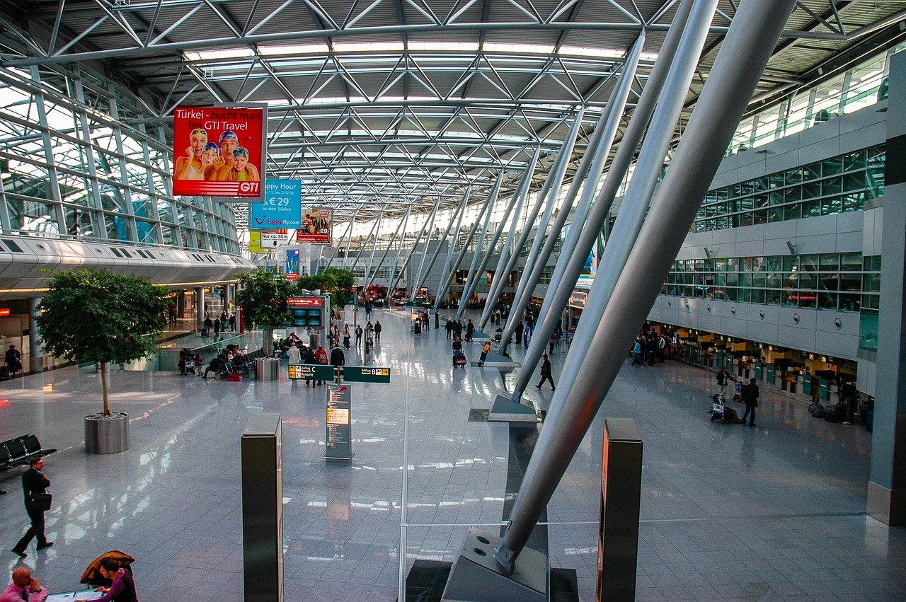 The Complete Guide to Navigating Orly Airport (ORY) for New Visitors